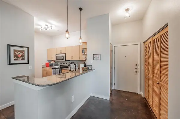 201 W Lancaster Avenue #203, Fort Worth, TX 76102