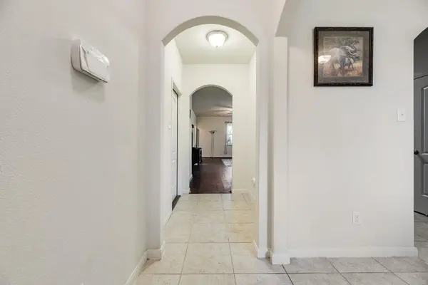 6325 Verdon Gorge Drive, Fort Worth, TX 76179
