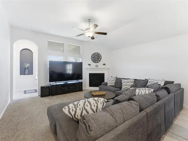 2810 Willow Lane, Melissa, TX 75454