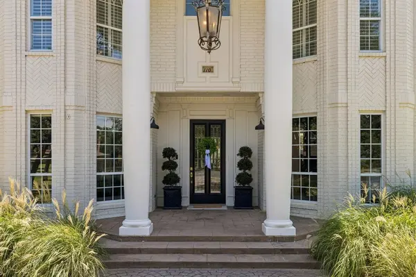 110 Falcon Court, Argyle, TX 76226
