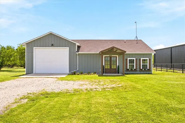4593 County Road 2624, Caddo Mills, TX 75135