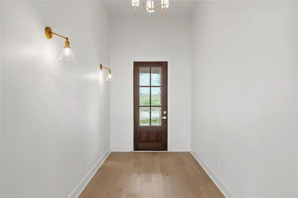 1333 Tahonta Drive, Hewitt, TX 76643