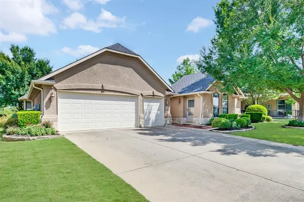 9905 Cypress Street, Denton, TX 76207