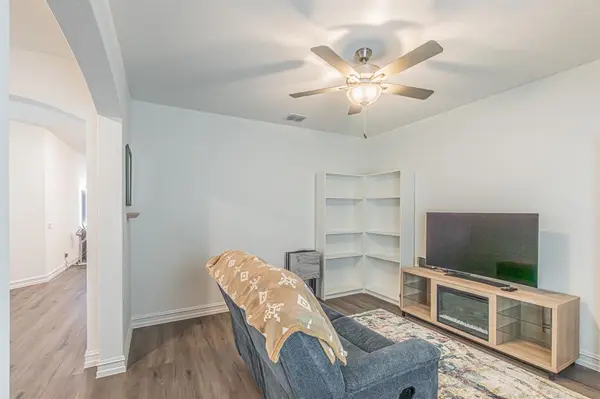 4313 Knight Street, Midlothian, TX 76065
