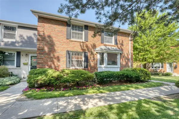 8402 LITTLE RIVER #7, Windsor, ON N8S 2B5