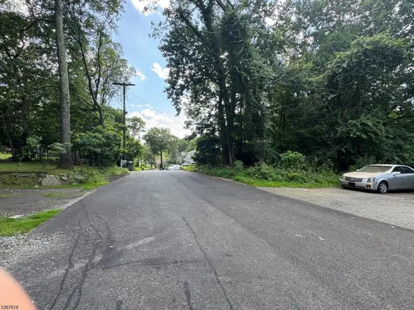 30 Terrence Ave, Jefferson Twp., NJ 07849