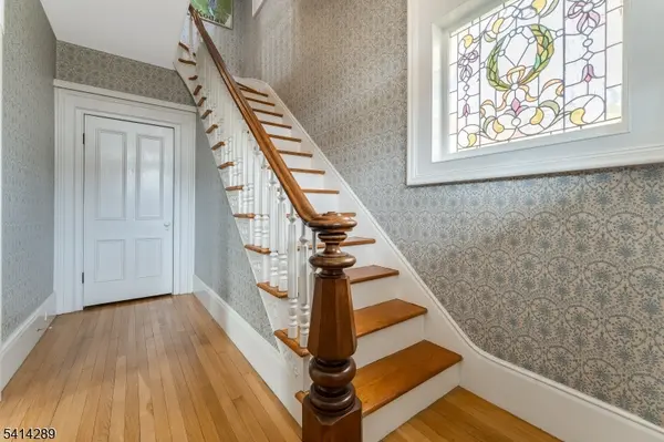 68 W Main St, Clinton Town, NJ 08809