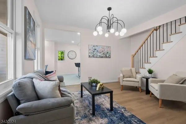 127 Steuben St, East Orange City, NJ 07018