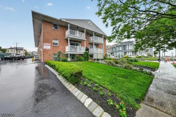 301 6th Ave #101, Asbury Park City, NJ 07712