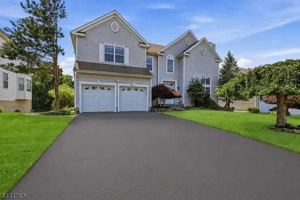 917 Timberline Dr, Jefferson Twp., NJ 07849