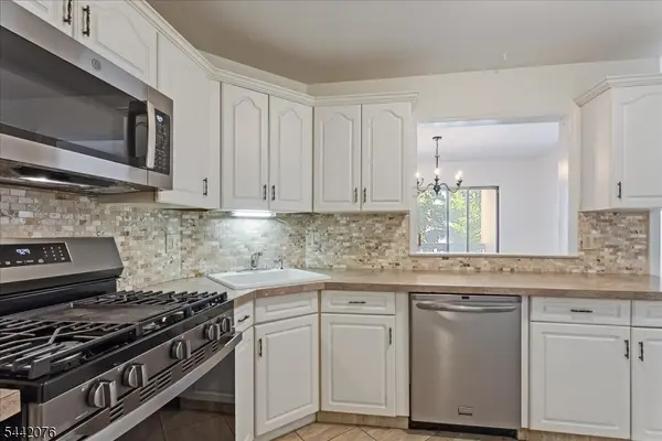 50 Kayser Ln, West Orange Twp., NJ 07052