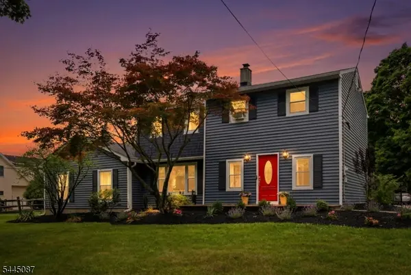 80 Reynolds Ave, Parsippany-troy Hills Twp., NJ 07054