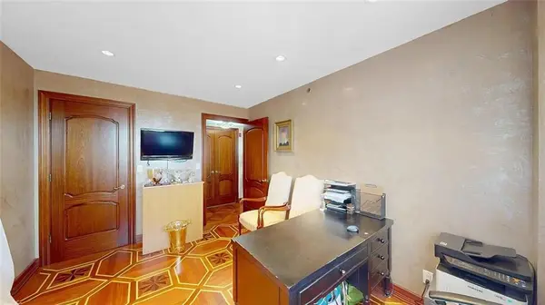 2421 Ocean AVE #7A, Brooklyn, NY 11229
