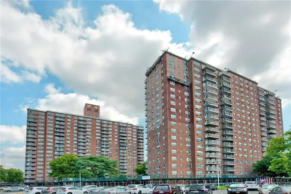 2475 West 16th ST #3D, Brooklyn, NY 11214