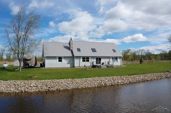 2580 Lola LN,  Au Gres Twp,  MI 48703