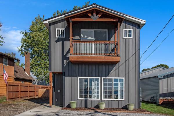 498 Warren RD, Ovid Twp, MI 49036