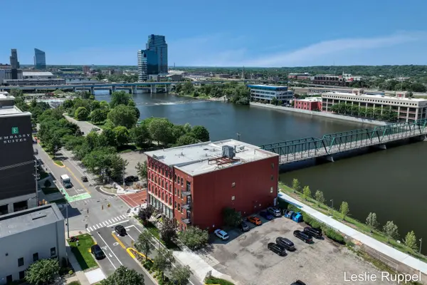 801 Monroe AVE NW ##206, City Of Grand Rapids, MI 49503