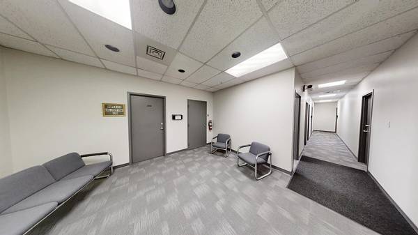9914 109 AVE #200, Grande Prairie, AB T8V 1R6