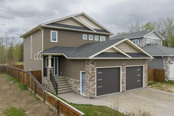 56 Pritchard DR, Whitecourt, AB T7S 0G3