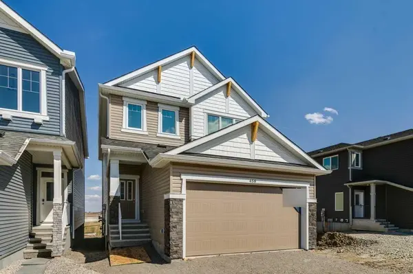 458 Hotchkiss MNR SE, Calgary, AB T3S0J9