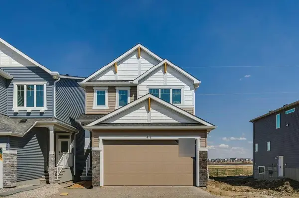 458 Hotchkiss MNR SE, Calgary, AB T3S0J9
