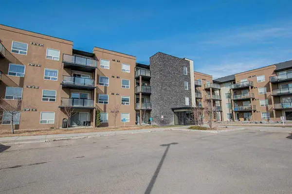 9120 96 AVE #315, Grande Prairie, AB T8X 0A1