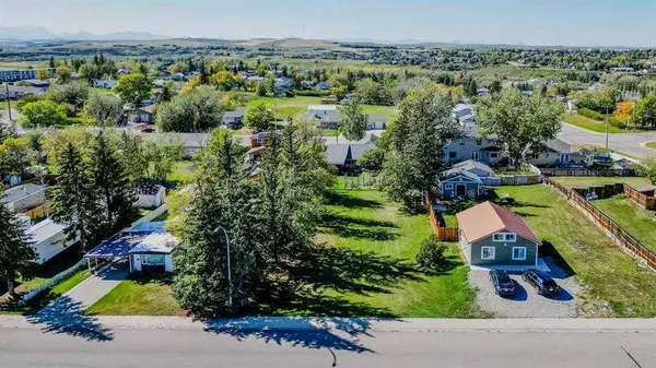 731 2 ST E, Cardston, AB T0K 0K0