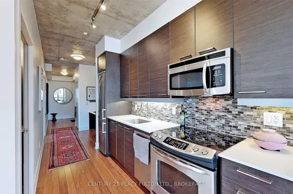 90 Trinity ST #610, Toronto C08, ON M5A 0E4