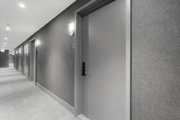 308 Jarvis ST #2710, Toronto C08, ON M5B 0E3