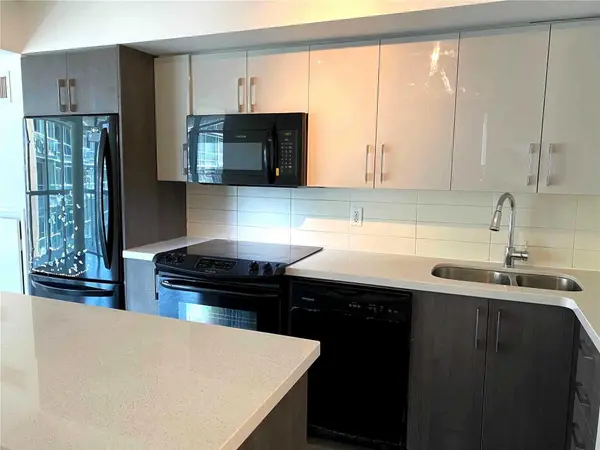 126 Simcoe ST #504, Toronto C01, ON M5H 4E6