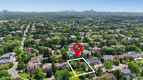 57 Wimpole DR, Toronto C12, ON M2L 2L2