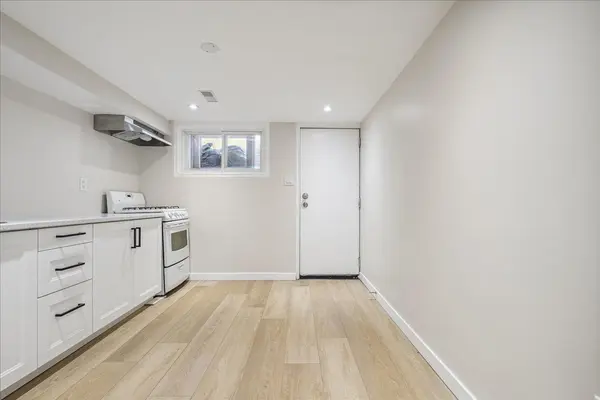 112 Claremont ST #Basement, Toronto C01, ON M6J 2M5