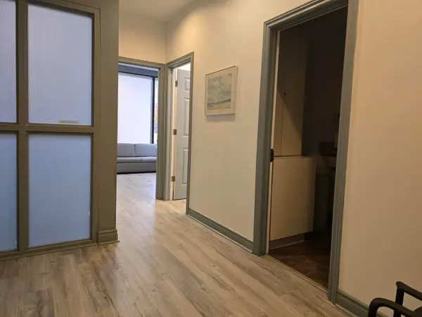 253 Danforth AVE #101, Toronto E01, ON M4K 1N2