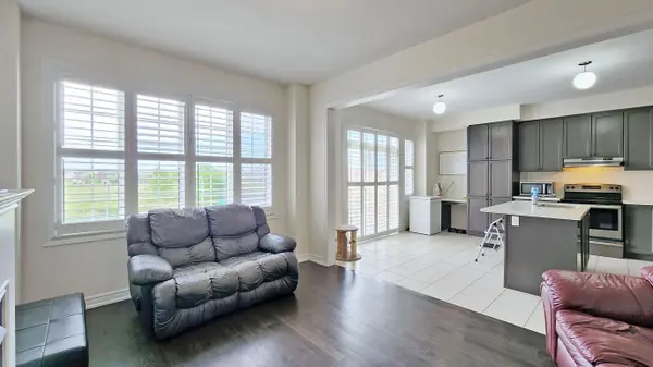 95 Fred Jackman AVE, Clarington, ON L1C 0T4