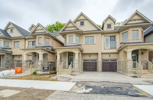 5 Deer Creek CT, Toronto E10, ON M1C 1N8