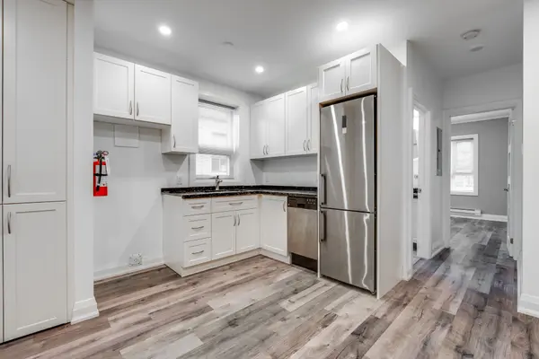 421 Danforth AVE #2, Toronto E01, ON M4K 1P1
