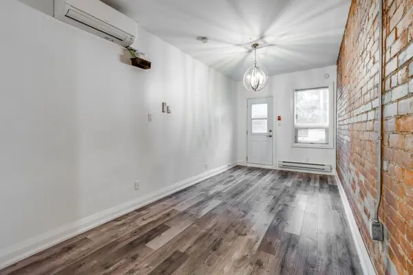 421 Danforth AVE #2, Toronto E01, ON M4K 1P1