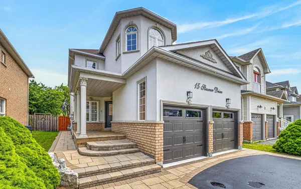 15 Steamer DR, Whitby, ON L1N 9X6