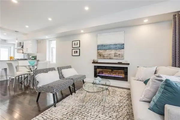 51 West Lynn AVE, Toronto E02, ON M4C 3V9