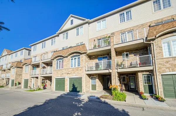 200 McLevin AVE #127, Toronto E11, ON M1B 6A2