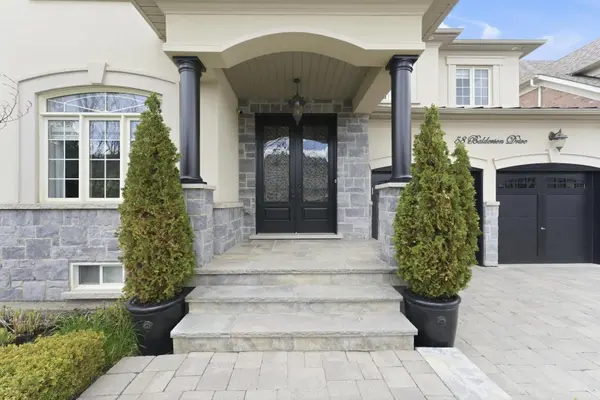 58 Balderson DR, Vaughan, ON L4H 4A3