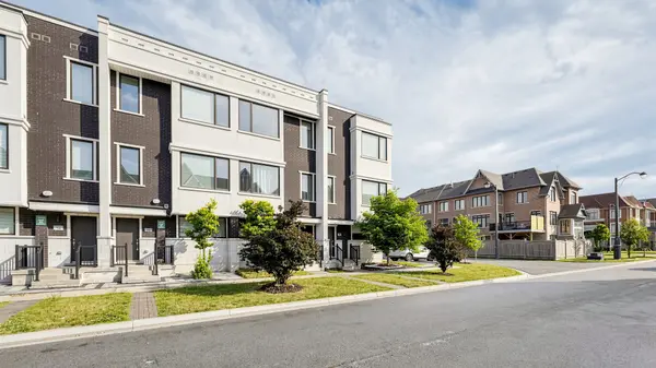 50 Allegranza AVE, Vaughan, ON L4H 4P2