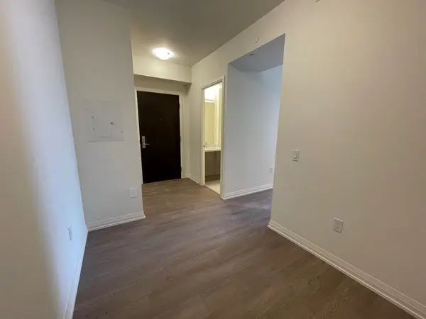 9000 Jane ST #1506, Vaughan, ON L4K 2M9