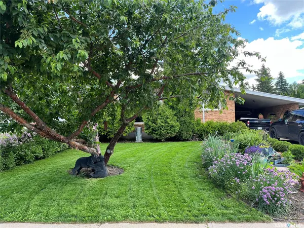 63 Clarewood CRESCENT, Yorkton, SK S3N 2V8