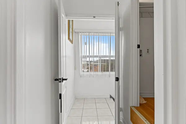 2922 Islington AVE #3, Toronto W05, ON M9L 2K4