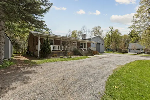 6508 17 Side Road, Halton Hills, ON L7J 2M1