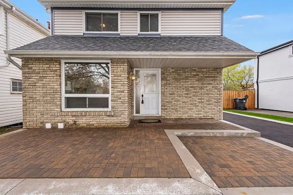 261 Leavens CT, Caledon, ON L7E 2A8