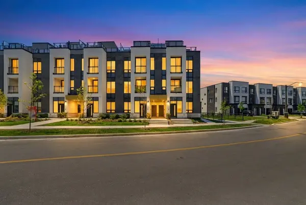 3020 Trailside DR #138, Oakville, ON L6M 4M2