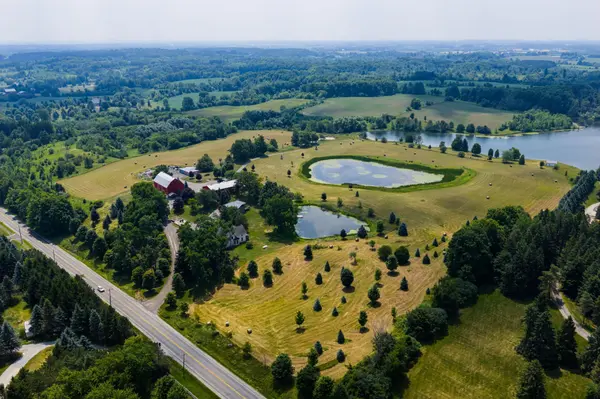 15366 The Gore RD, Caledon, ON L7C 3E4
