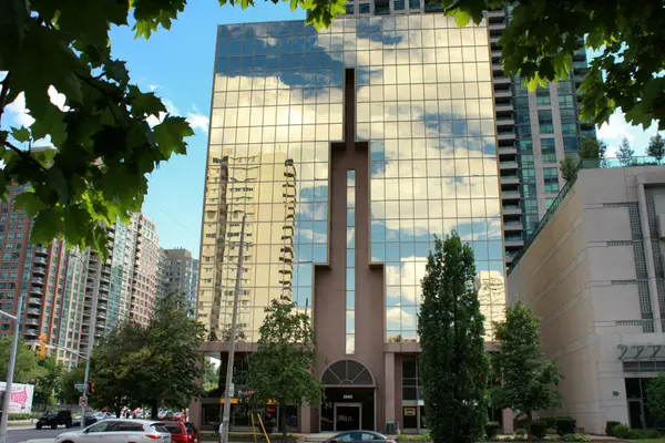 3660 Hurontario ST #416, Mississauga, ON L5B 3C4